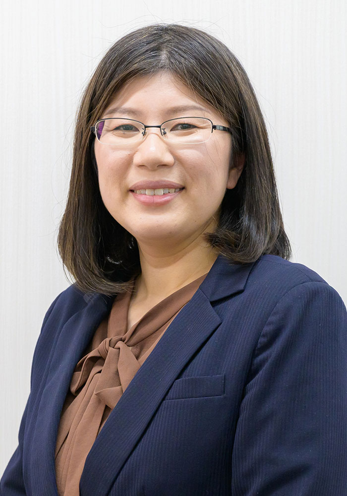 弁護士　井上 めぐみ